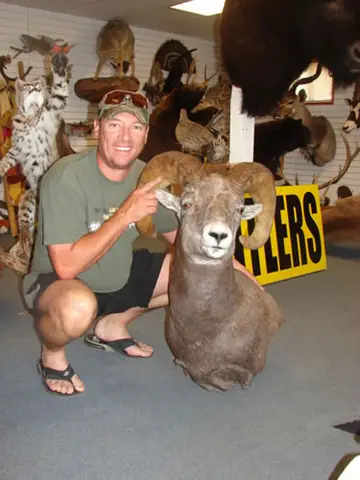Doug Elk — Bragging Room photo 48